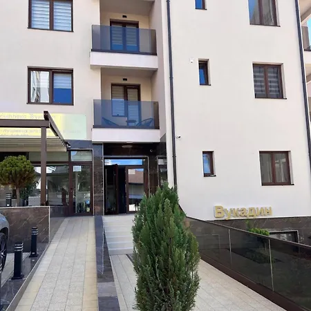 Keti Vukadin Iv Apartment